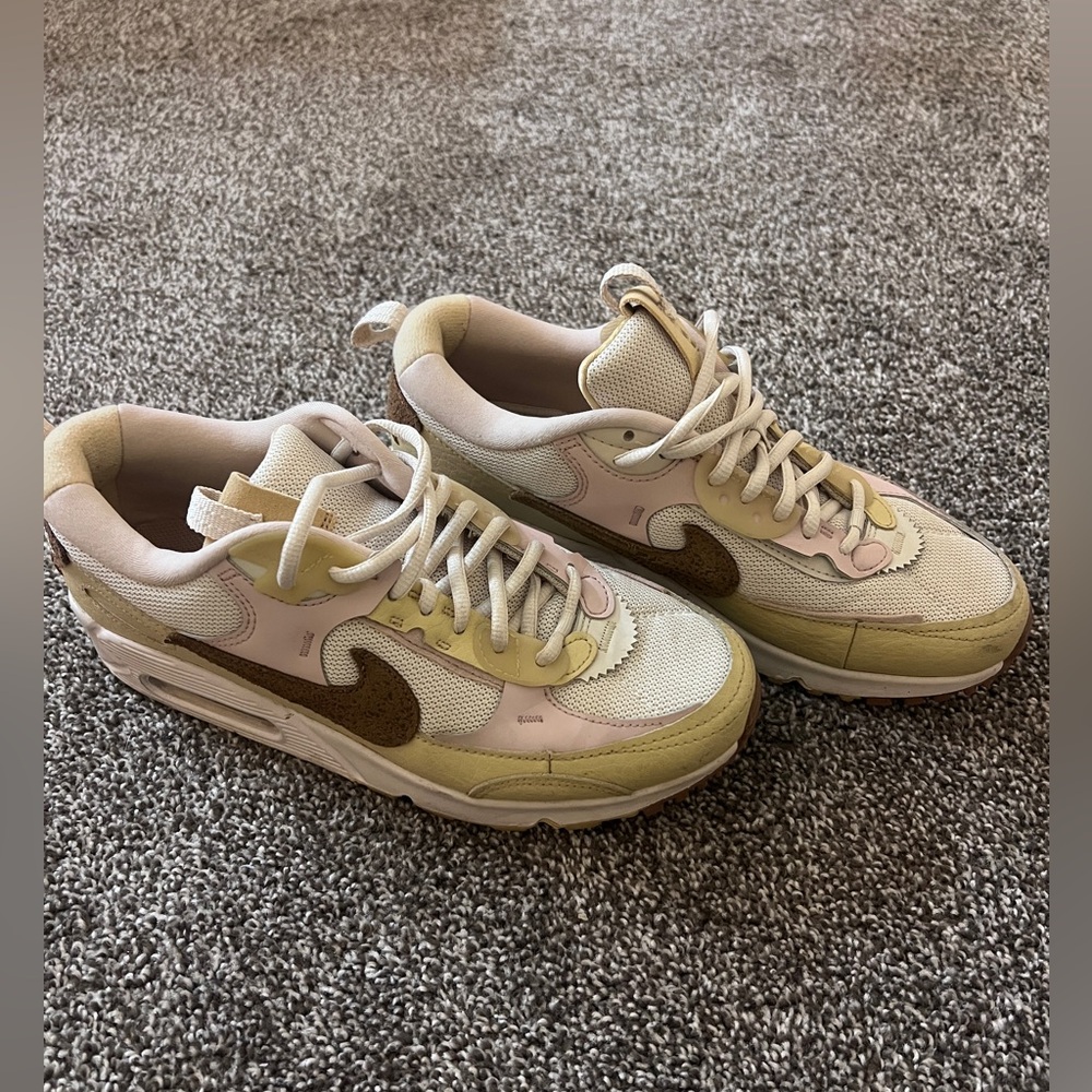 Nike Air Max Sneakers